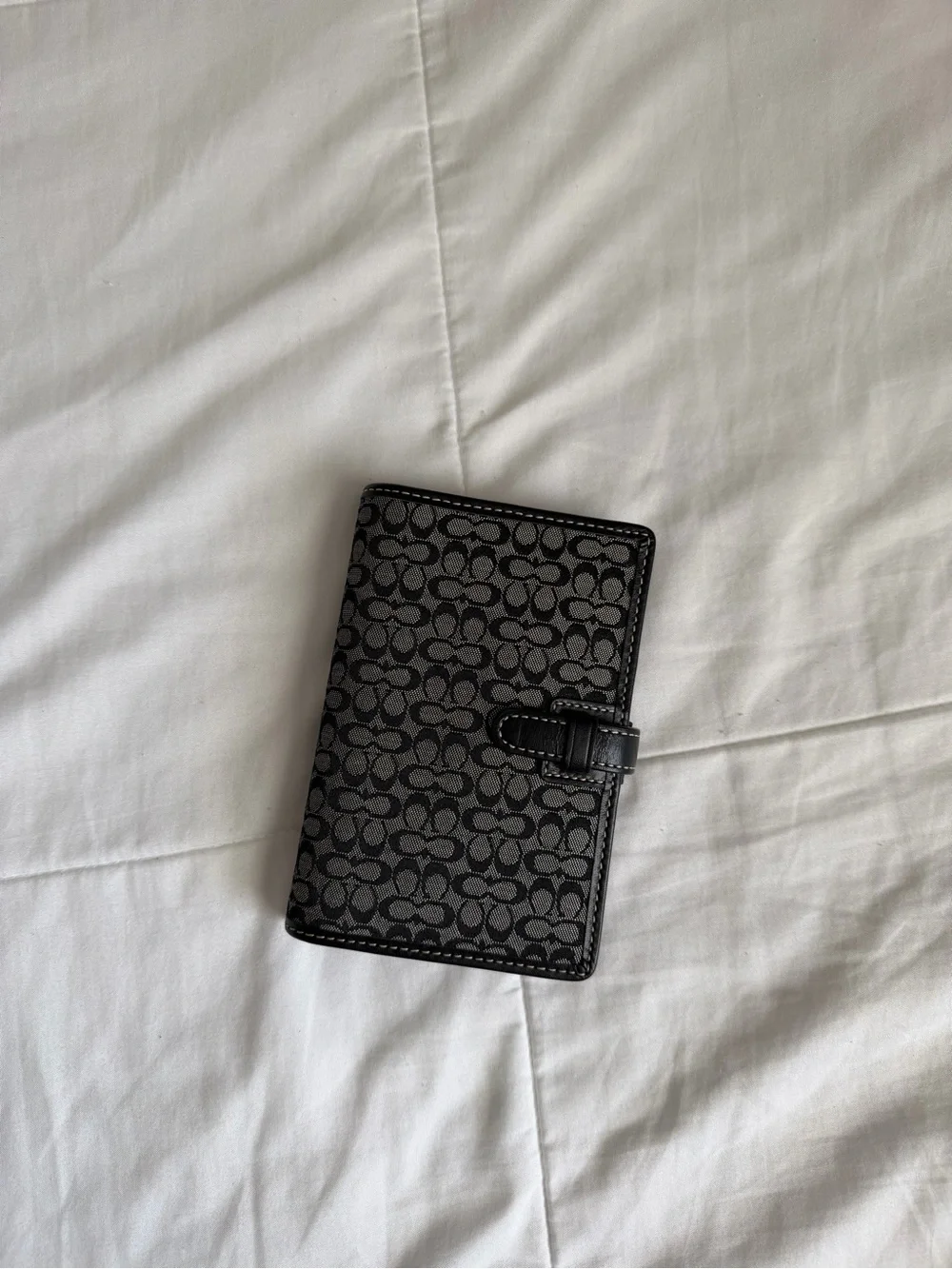 Coach Premium Black Patterned Card Holder Wallet Journal